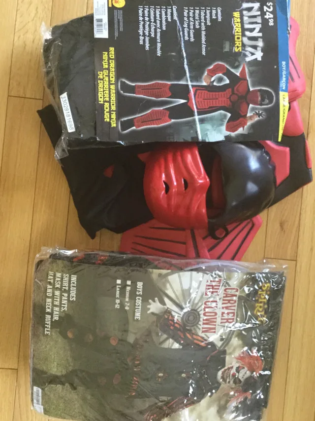 Halloween costumes- many sizes image indicator(4)