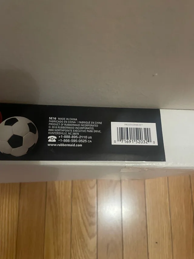 Fasttrack ball storage by Rubbermaid image indicator(3)