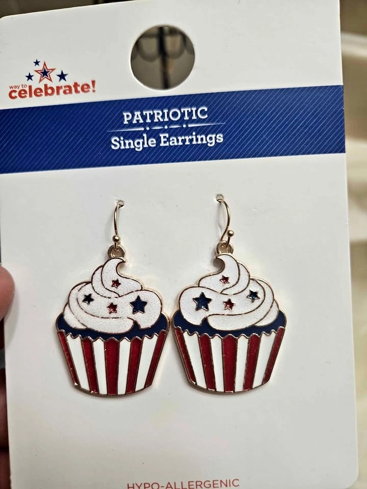 Fourth of July Cupcake Earrings
