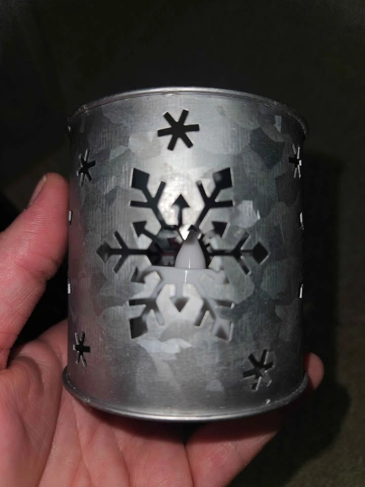Target Snowflake Tea light Candles Winter Table Decor - photo 3