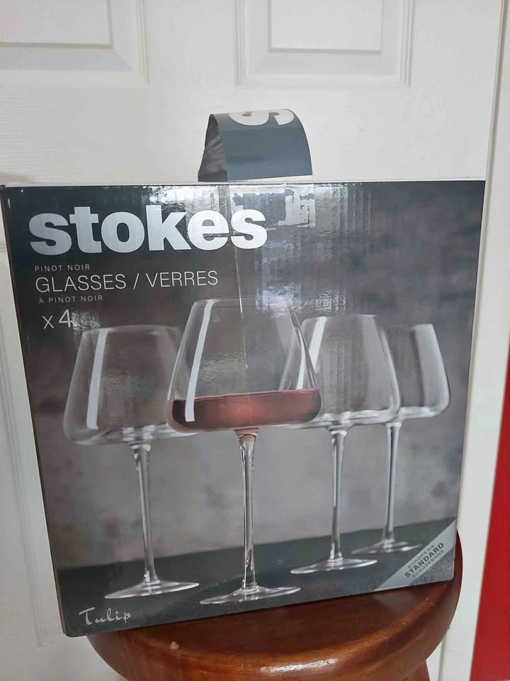 Wine Glasses 4 Piece NEW