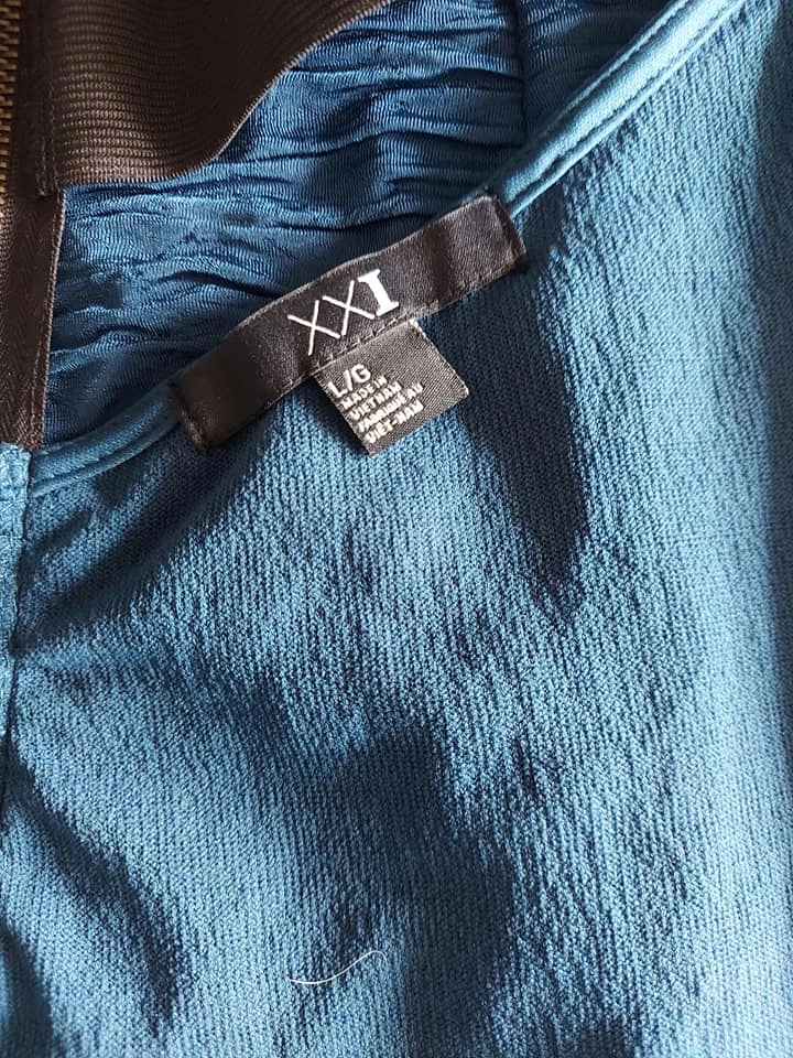 Ladies clothes - photo 4