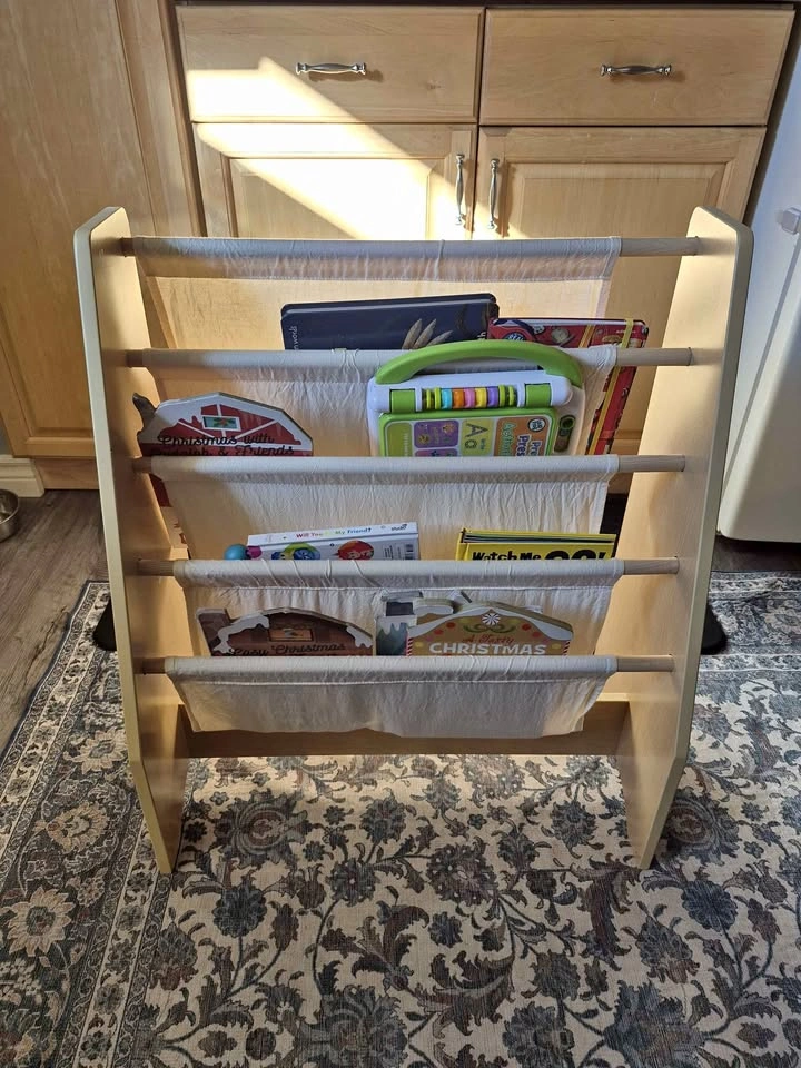 Sling Book Shelf
