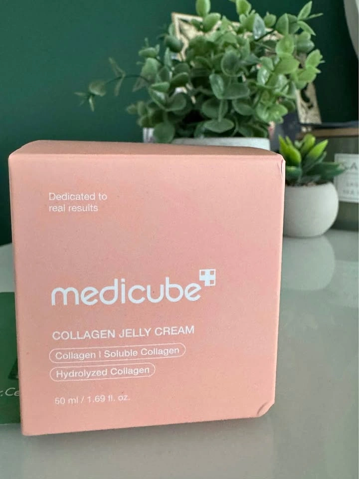 Medicube Collagen Jelly Cream - viral Korean Skin care