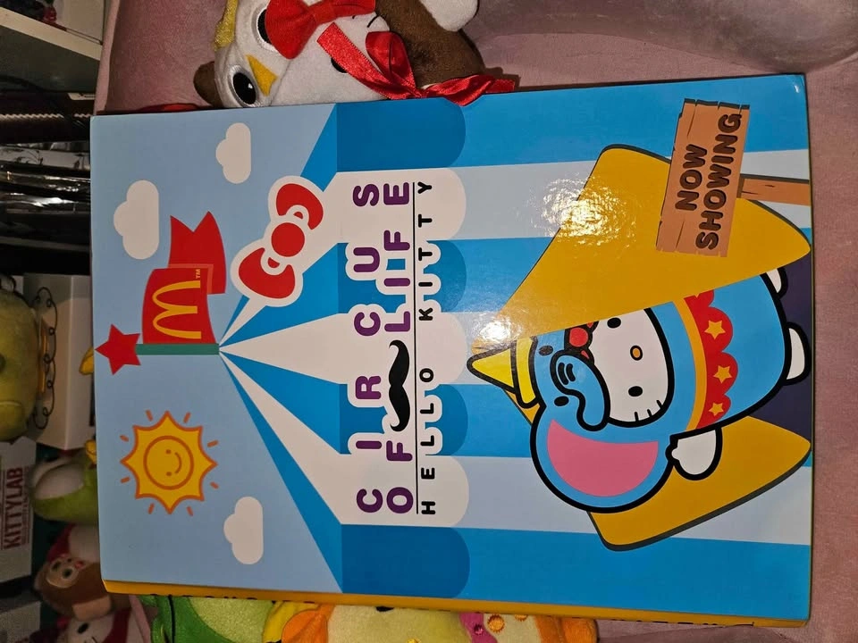 McDonald's Hello Kitty Circus Plush - photo 5