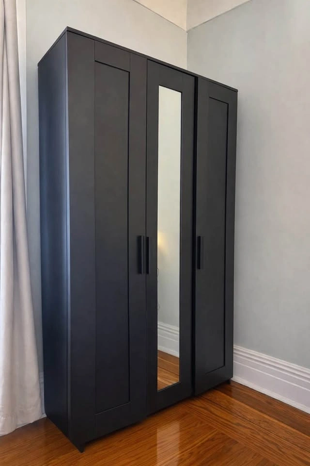 IKEA Black Wardrobe with Mirror – Excellent Condition - photo 3