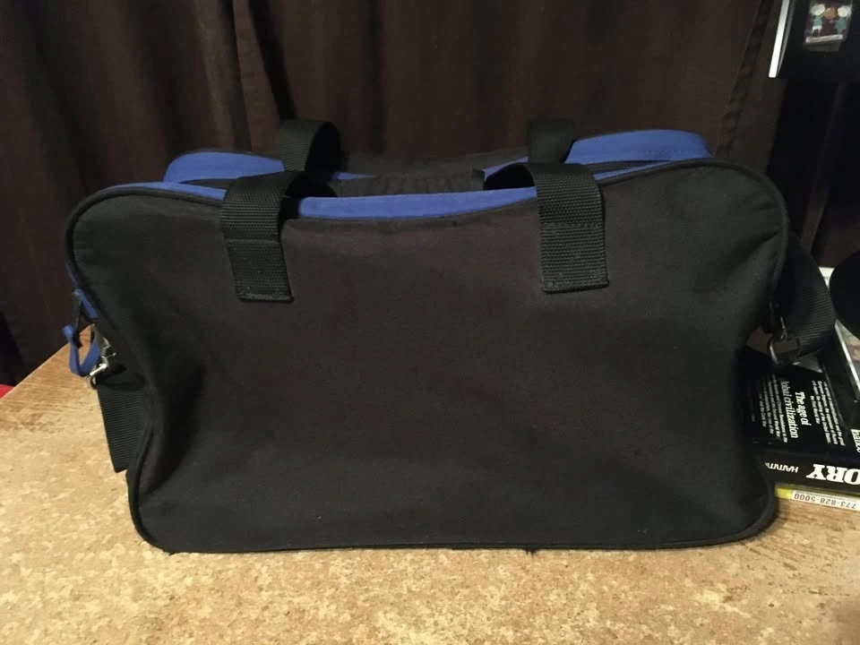 Ebonite Two Bowling Ball Duffel Bag w/ Shoulder Strap - photo 2