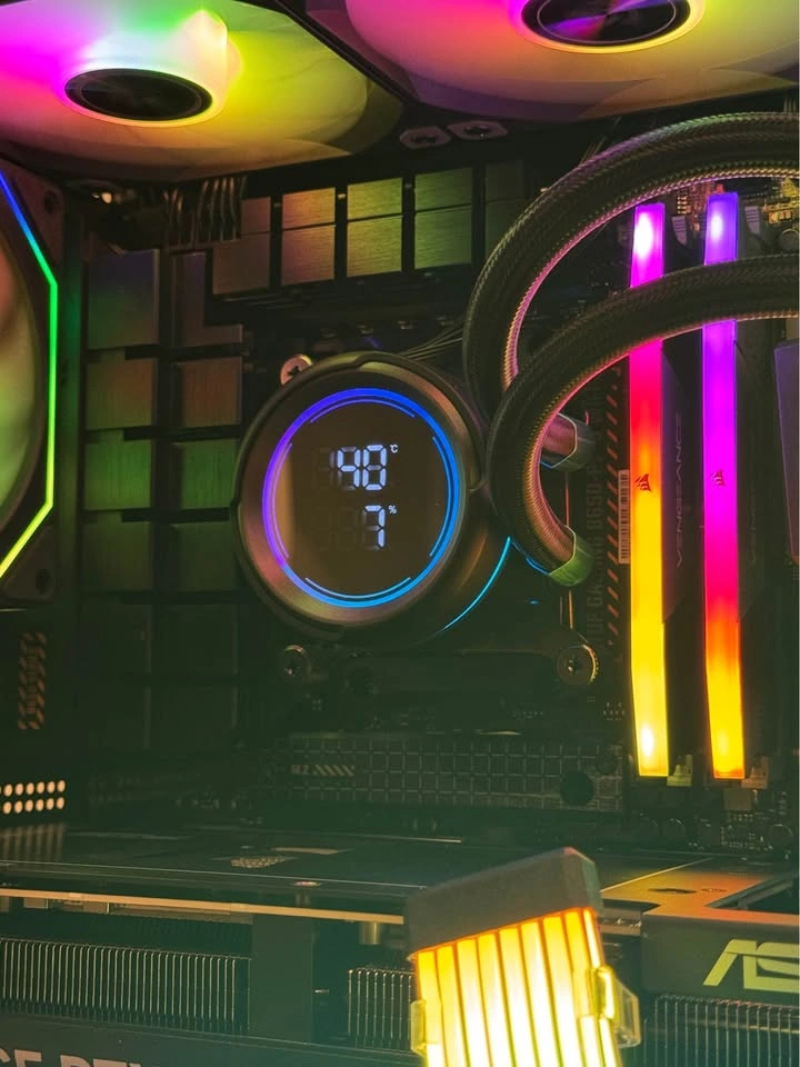 Ryzen 7 9800x3D | RTX 5070 Ti | 32GB RAM | 1TB SSD Gaming PC - photo 4