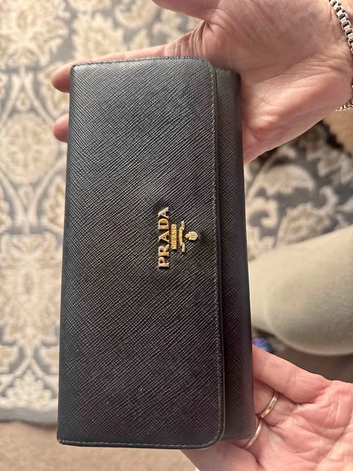 NEW! PRADA WALLET