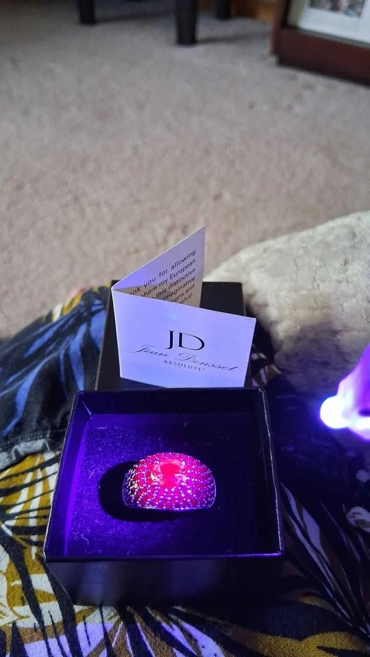 BEAUTIFUL GLOWY QVC RING - photo 4