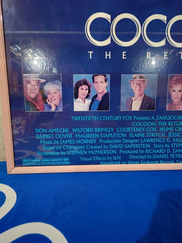 Vintage Rare 1988 Cocoon The Return Movie Poster Framed - photo 2