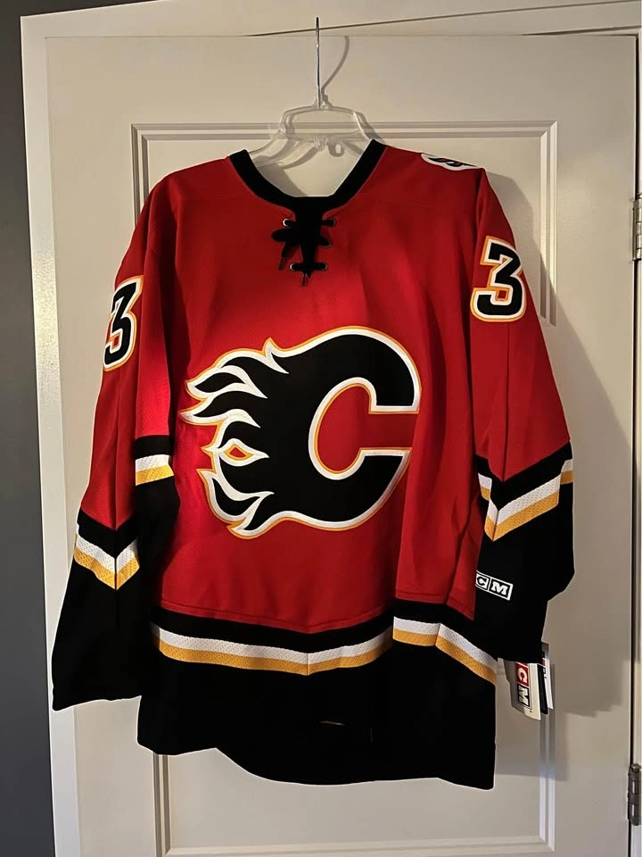 KSA Certified Dion Phaneuf Authentic CCM Jersey Autographed - photo 2