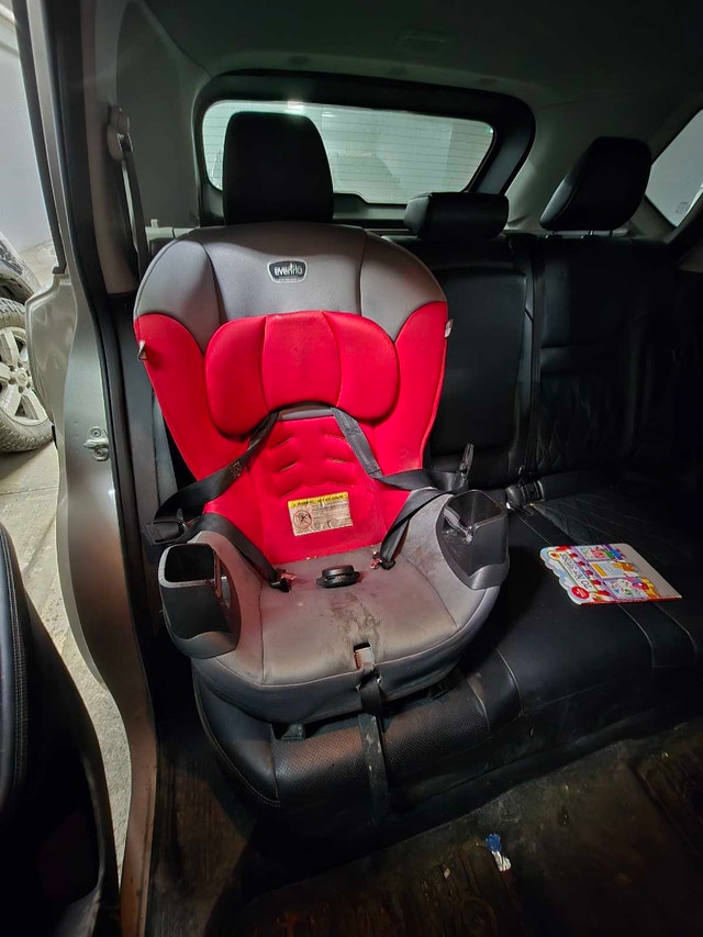Evenflo Car Seat - photo 2
