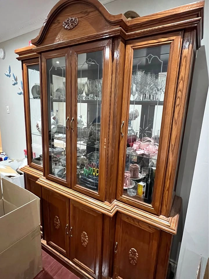 Glass cabinet storage 2 parts.