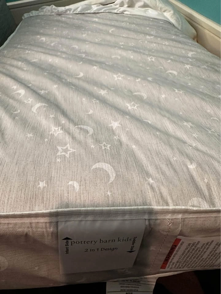 Pottery Barn Lullaby 2-Stage Crib Mattress - photo 3