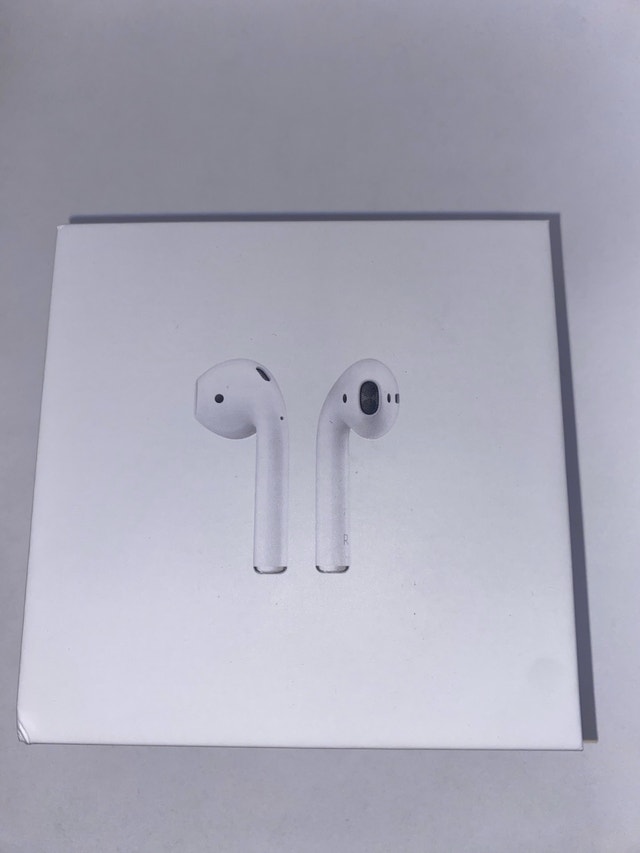 Brand new air pods 1 - photo 2