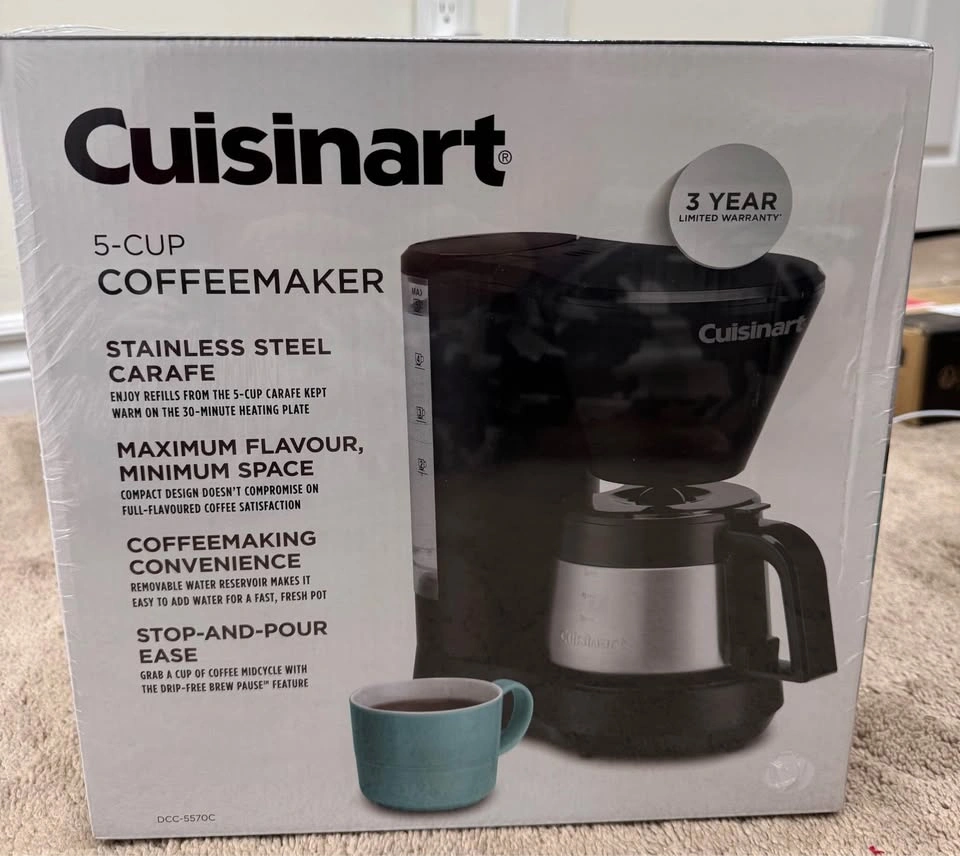 New and sealed Cuisinart 5 cup coffee maker - photo 2