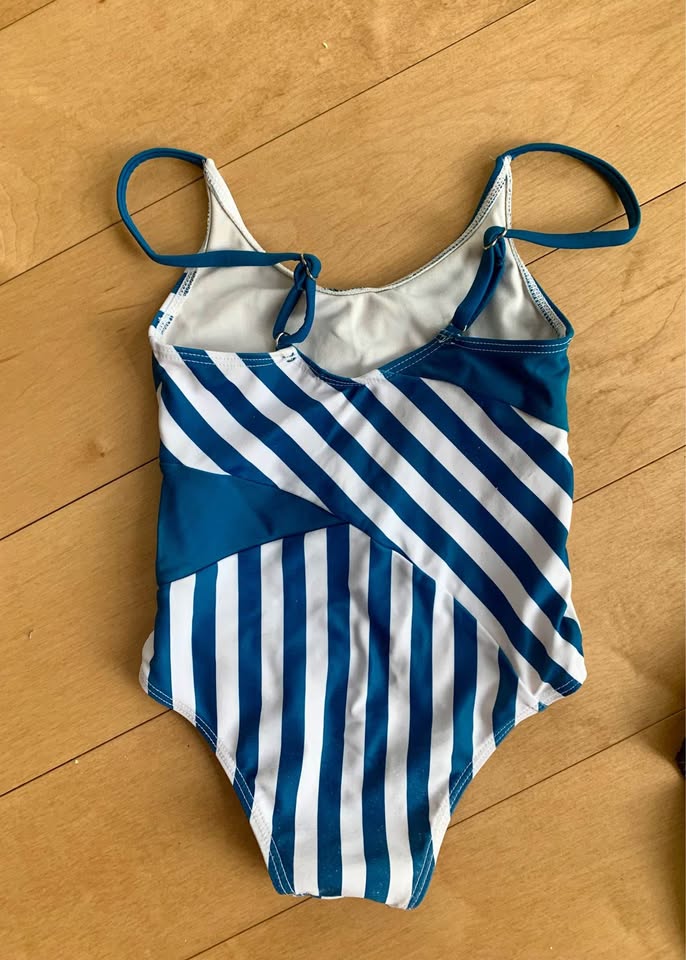 Bathing suits- Sz 4-5 and 6 - photo 2