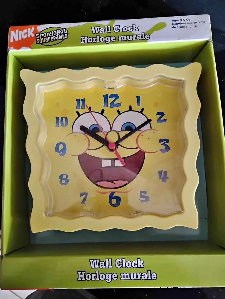 SpongeBob SquarePants Wall Clock thumbnail