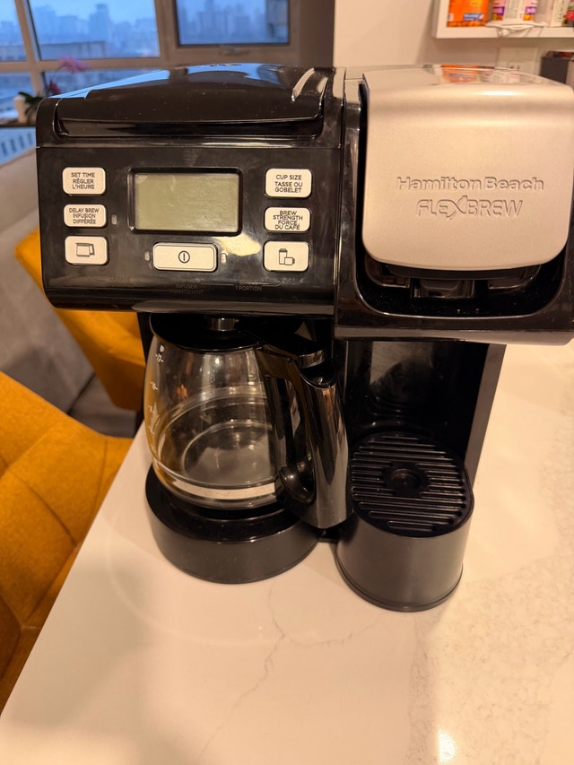 HAMILTON BEACH TRIO COFFEE MAKER