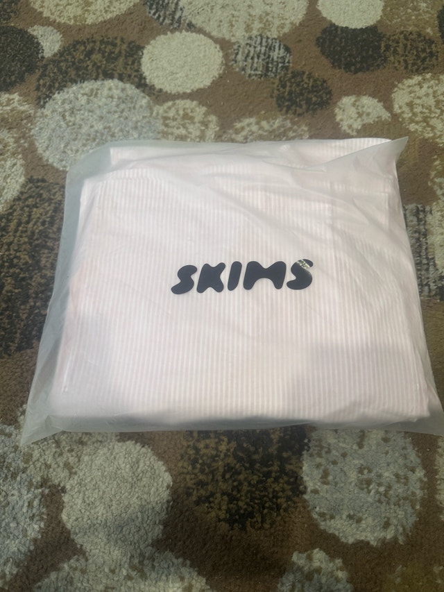 SKIMS Cotton Poplin Oversized Pyjama Set - BNWT - photo 2