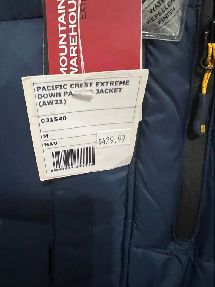 Brand New Mountain Warehouse Extreme Jacket - Medium - photo 2