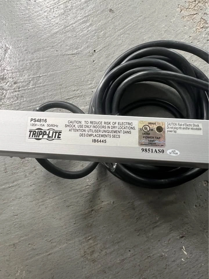 Tripp Lite PS4816 16-Outlet Power Strip, 15-Amp, 15-Foot Cord - photo 3