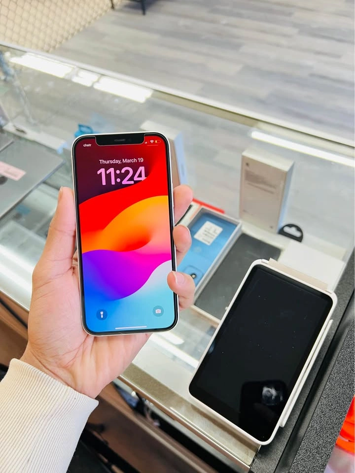 iPhone 12 – 128GB | Good Condition | 90 Days Warranty - photo 3