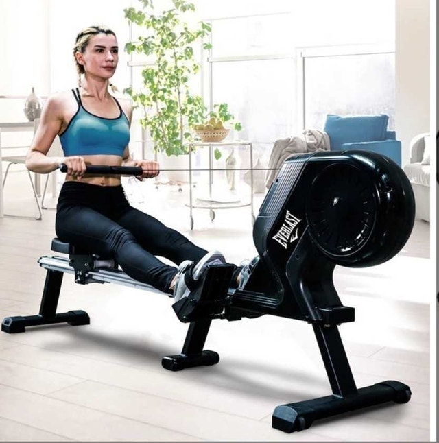 Everlast EV200 Rowing Machine