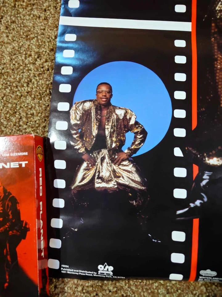 Vintage 1990 MC Hammer's Can't Touch This Poster - photo 5