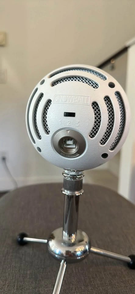Blue Snowball Microphone - White - photo 2