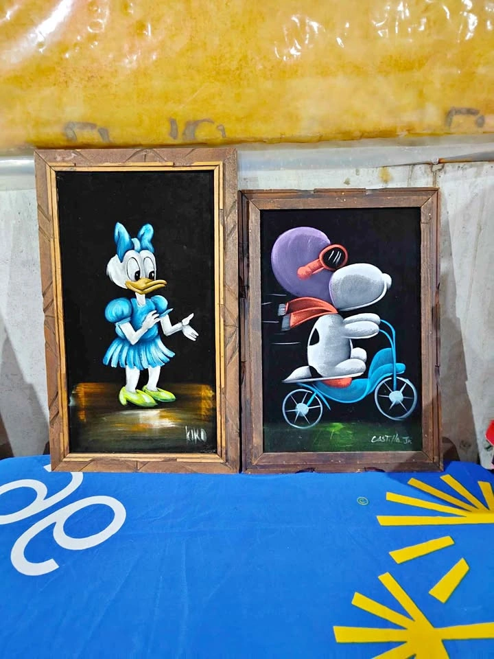 Vintage 70's Snoopy/Daisy Duck Velvet Paintings x2