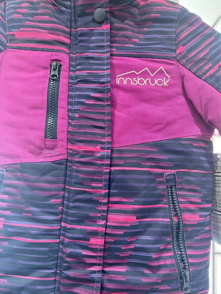 New girl snow suit size 2/3 years