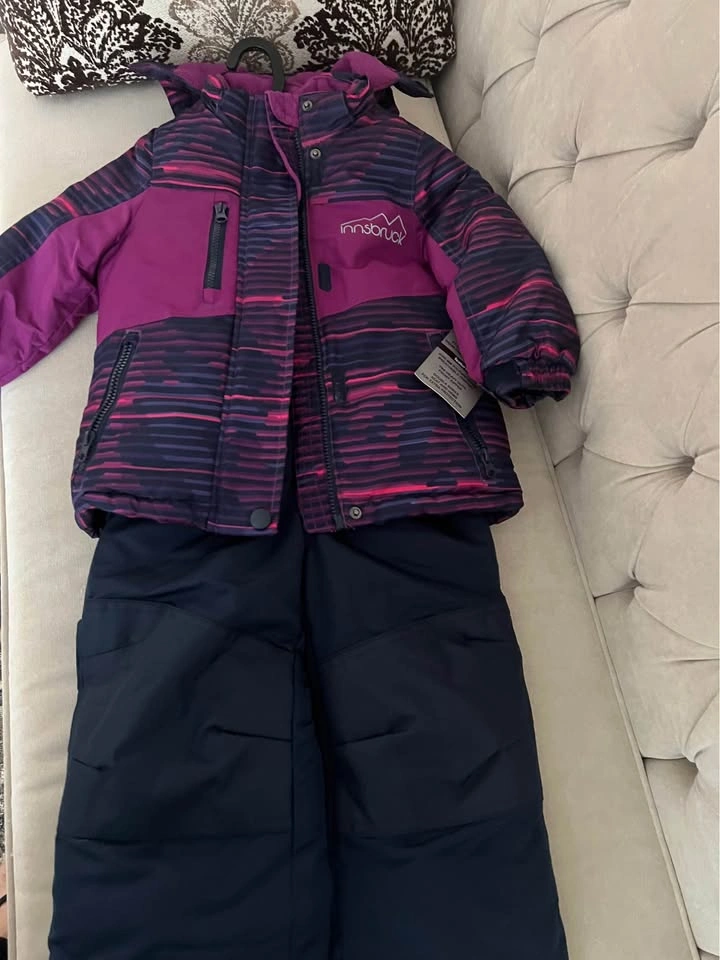 New girl snow suit size 2/3 years - photo 2