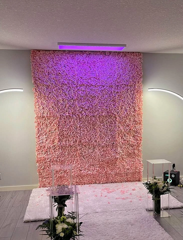 LARGE PINK FLOWER WALL