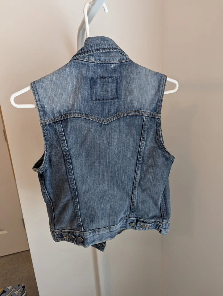 Women's Levi's Denim Vest - photo 4