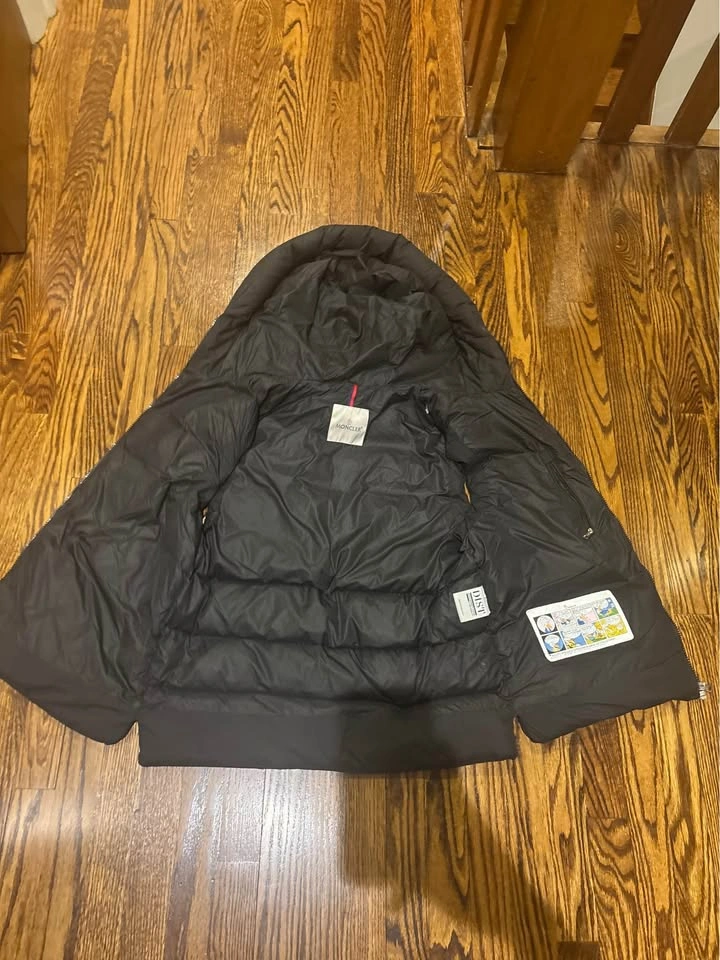 Moncler Cardamine Vest (black) - tags and NFC scans - photo 3