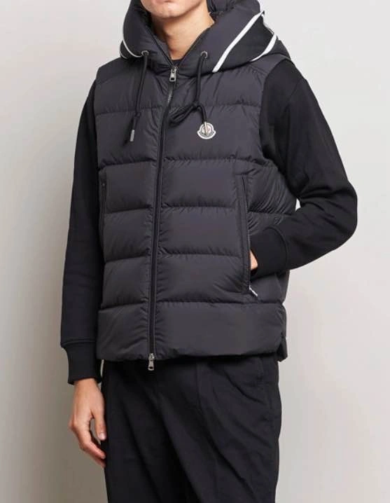 Moncler Cardamine Vest (black) - tags and NFC scans