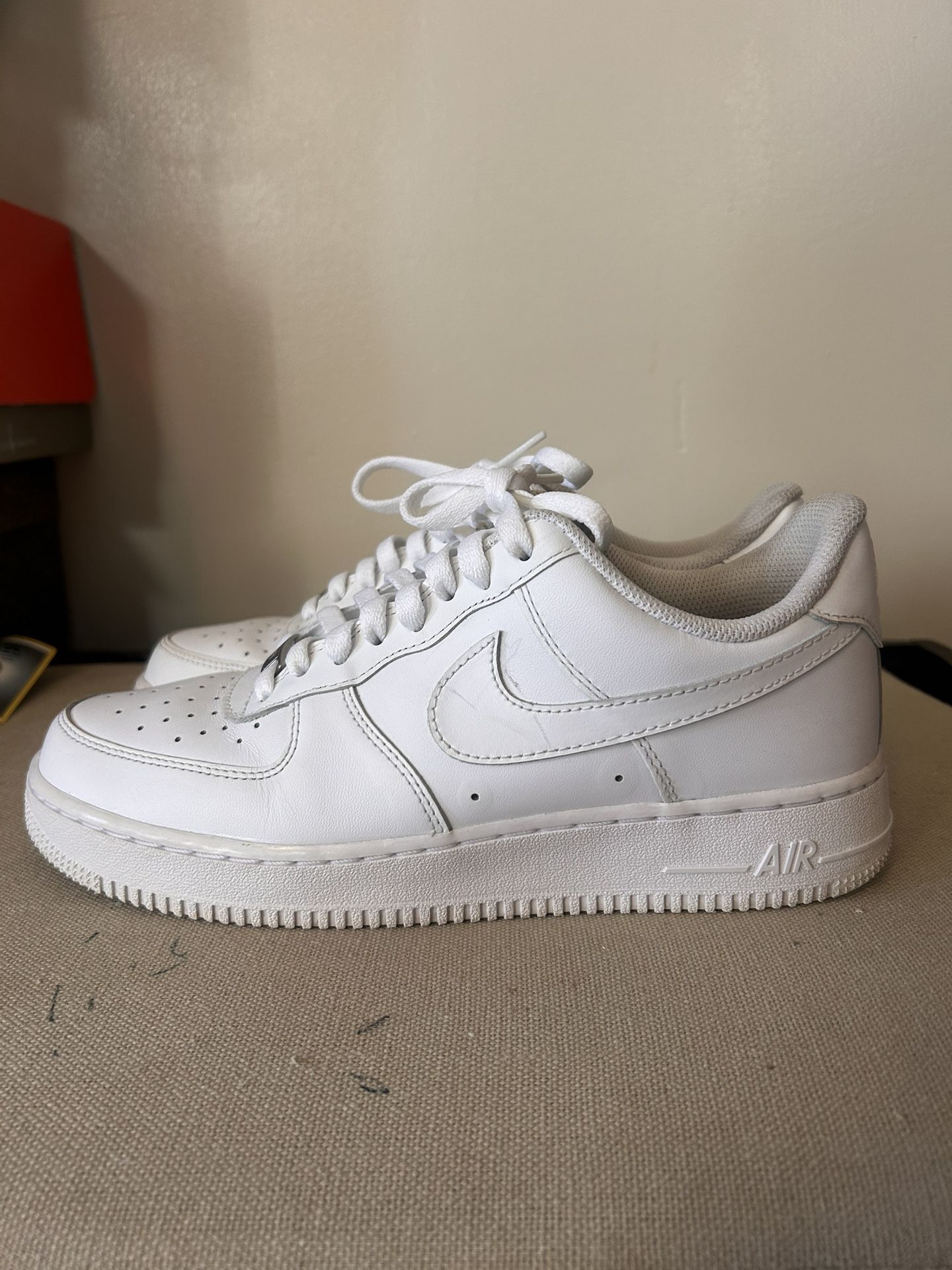 Nike Air Force 1 Sz 8.5 - photo 3