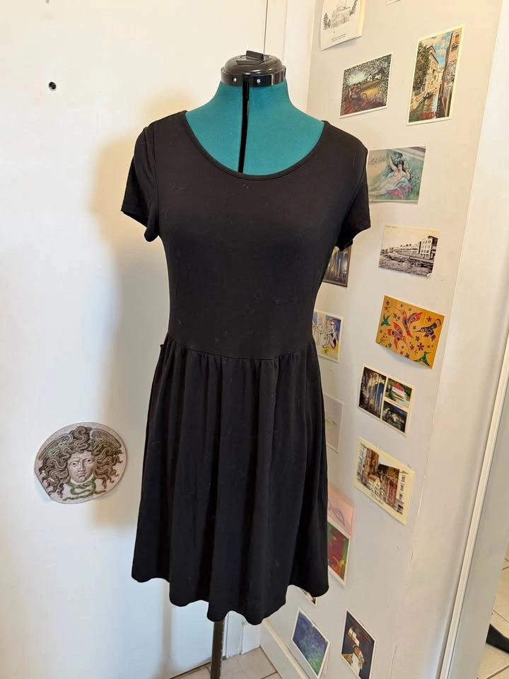 Old Navy Super Stretchy Dress