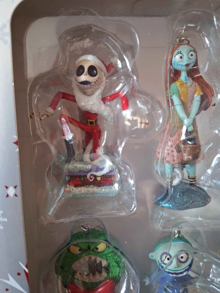 Disney 2022 Nightmare Before Christmas Ornament Set - photo 3