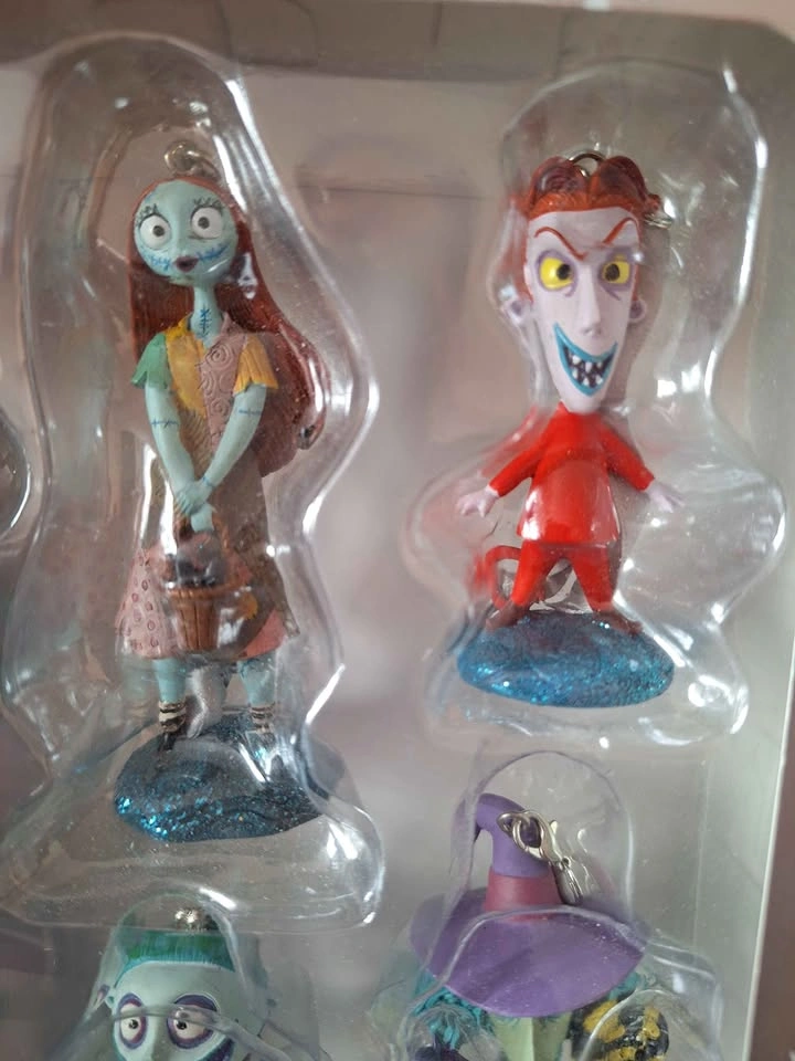 Disney 2022 Nightmare Before Christmas Ornament Set - photo 4