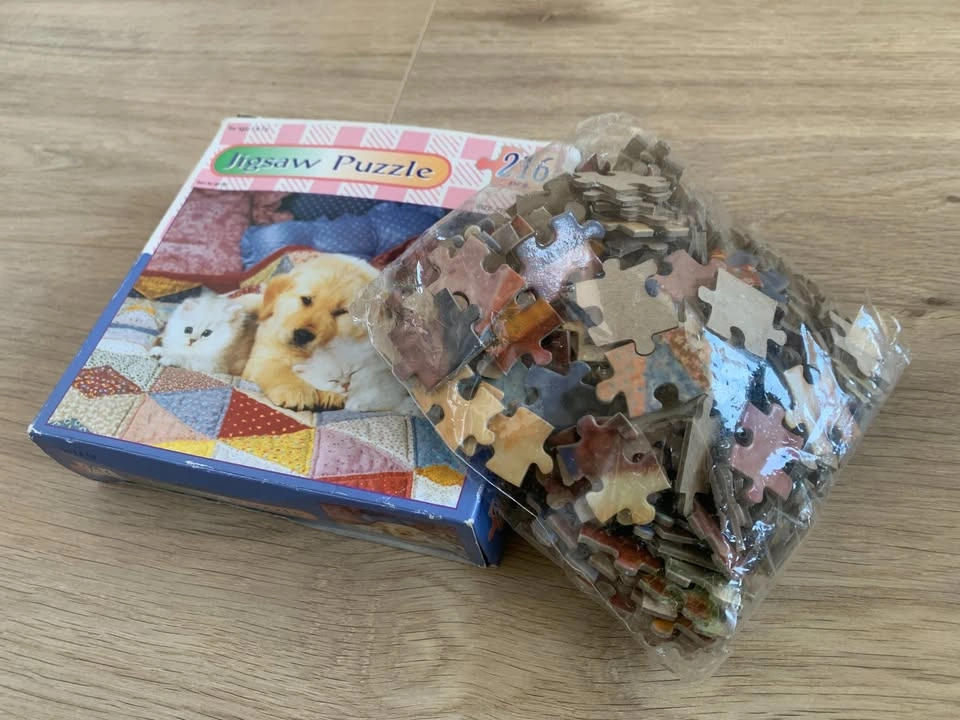 Brand New Jigsaw Puzzle Cats And Dog (216 pcs) - photo 2