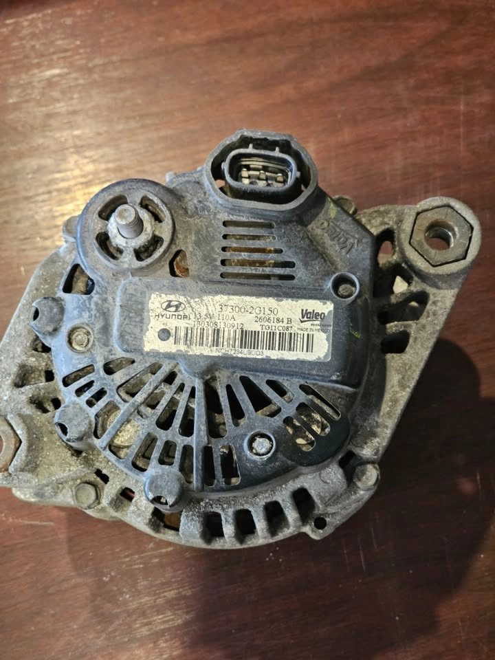 Sonata 2010 - 2014 Alternator - photo 3
