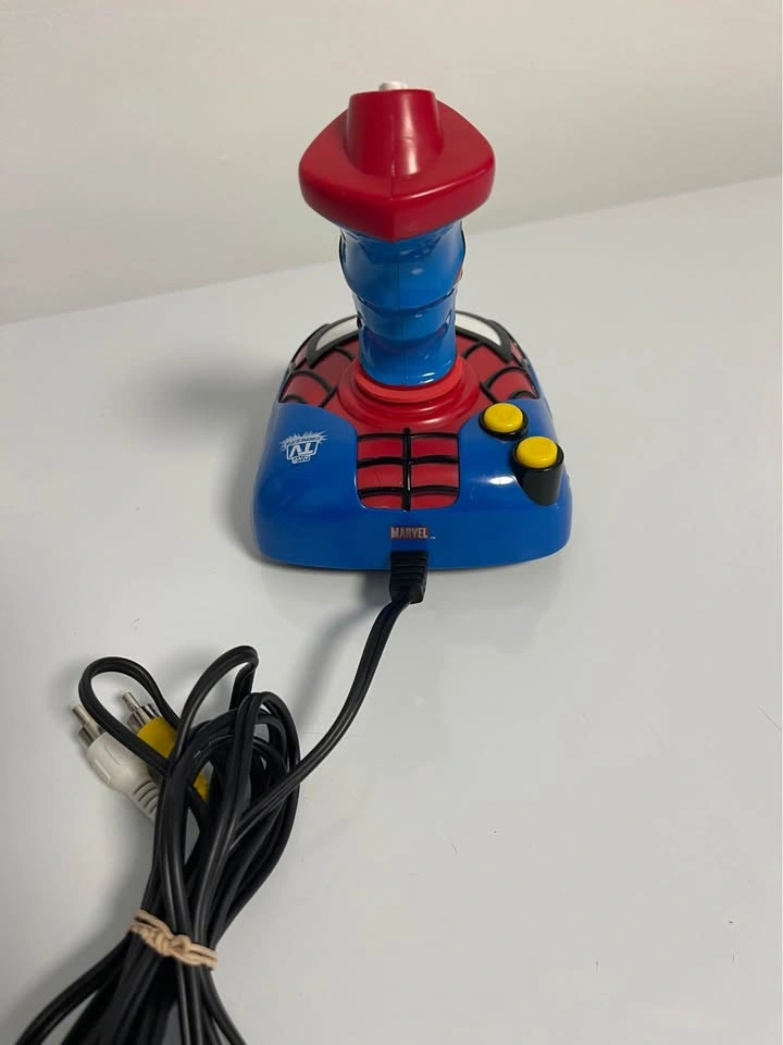Jakks Pacific Marvel Spider-Man TV Plug n Play Video Game - photo 3
