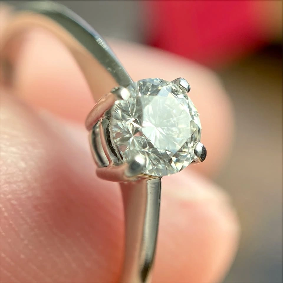 0.33 Carat GIA Diamond Engagement Ring - 18K White Gold - photo 5