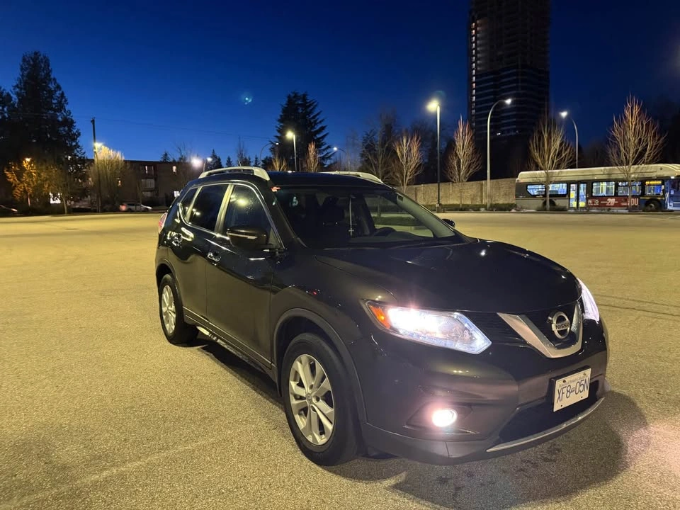 2014 Nissan Rogue AWD - Rebuilt Title - photo 2