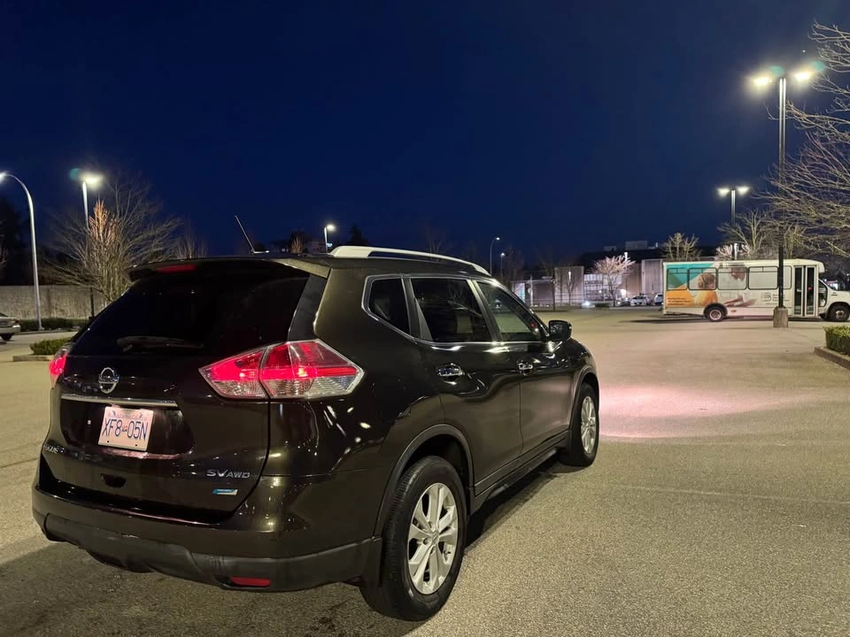 2014 Nissan Rogue AWD - Rebuilt Title - photo 4