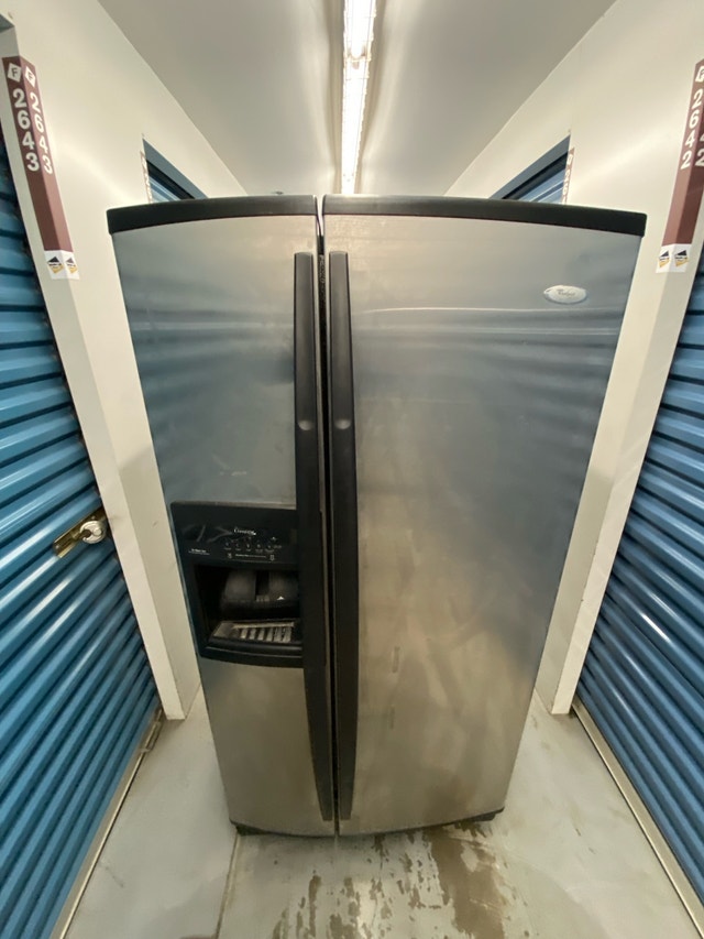 STAINLESS STEEL REFRIGERATOR - photo 4