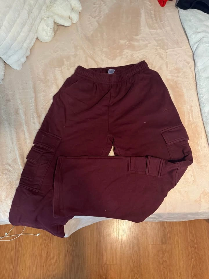 Clothes Lot - Garage/Aritzia/Lululemon/Old Navy - photo 5
